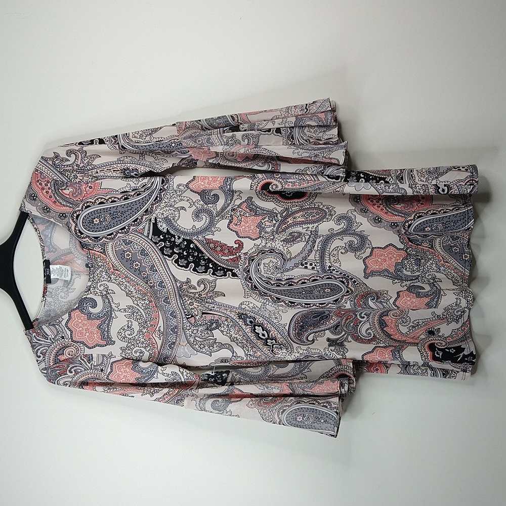 Women  Gray Paisley Print Shift Dress Size: L